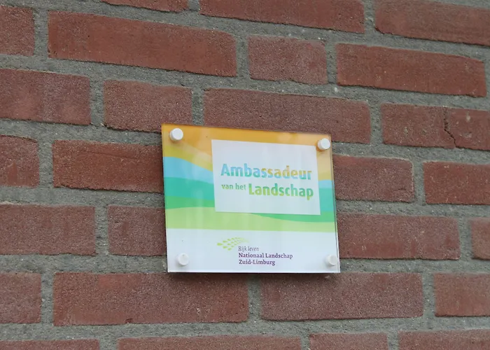 Rene's فندق مبيت وإفطار كيركراد