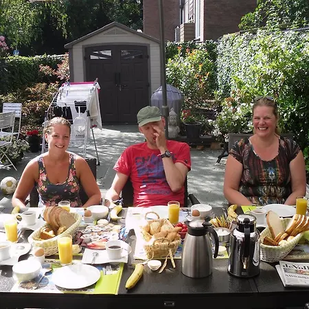 Couette-café Rene's 4*